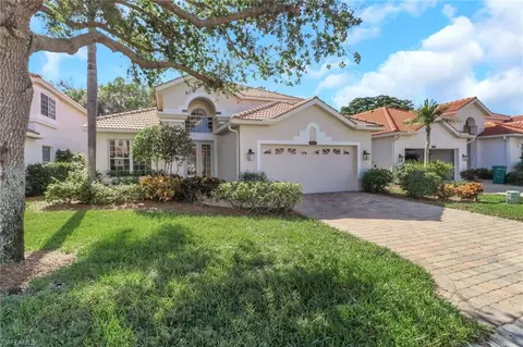 8864 Ventura Way, Naples, FL 34109