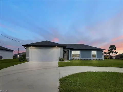 2213 Nelson Rd N, Cape Coral, FL 33993