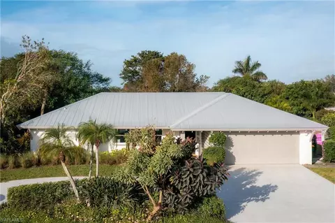 409 Cypress Way E, Naples, FL 34110 photo 35