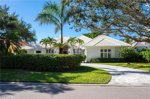 Exterior - 6967 Greentree Dr, Naples, FL 34108 photo 3 of 8