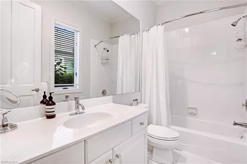 Bath - 6967 Greentree Dr, Naples, FL 34108 photo 9 of 11