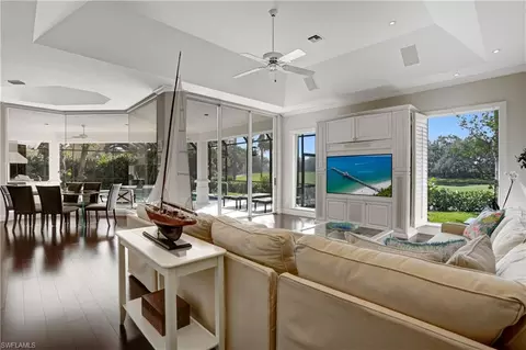 Living - 6967 Greentree Dr, Naples, FL 34108 photo 6 of 7