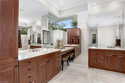 Bath - 6967 Greentree Dr, Naples, FL 34108 photo 5 of 11