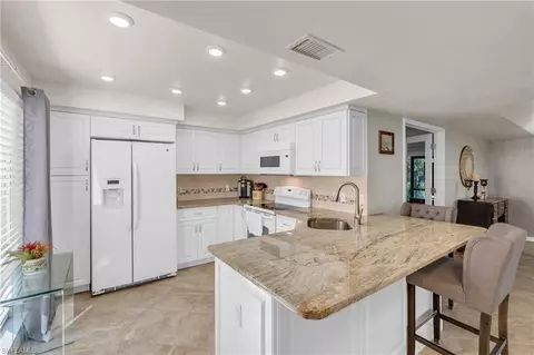 373 Palm Dr #701, Naples, FL 34112 photo 7