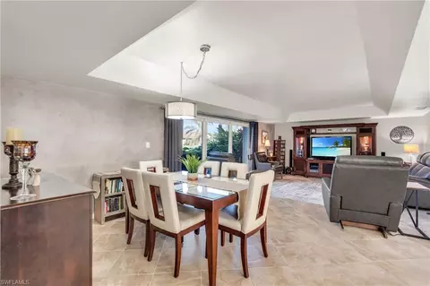 373 Palm Dr #701, Naples, FL 34112 photo 2