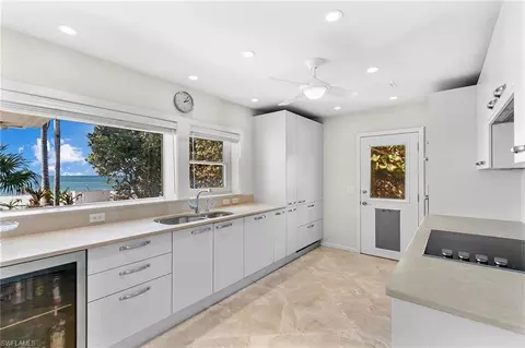 Kitchen - 30 7th Ave S, Naples, FL 34102 photo 1 of 2