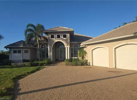 530 Inlet Dr, Marco Island, FL 34145
