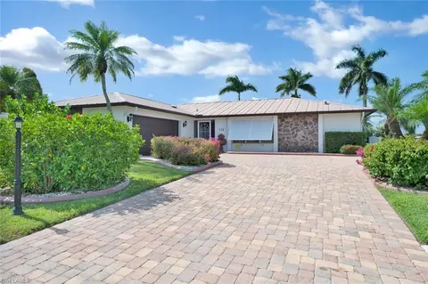 Exterior - 556 Landmark Dr, Naples, FL 34112 photo 3 of 6