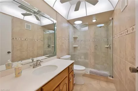 Bath - 556 Landmark Dr, Naples, FL 34112 photo 2 of 2