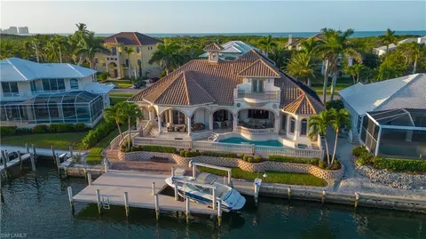 509 Spinnaker Dr, Marco Island, FL 34145
