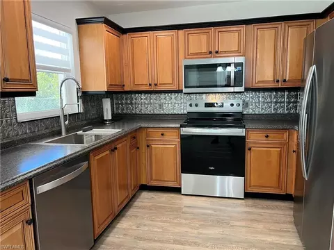 Kitchen - 140 Mentor Dr, Naples, FL 34110 photo 1 of 1