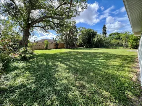 Exterior - 140 Mentor Dr, Naples, FL 34110 photo 6 of 6