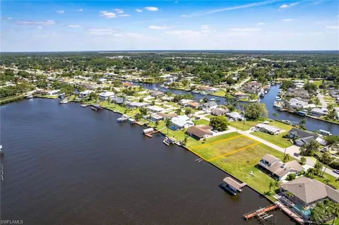 13364 Marquette Blvd, Fort Myers, FL 33905