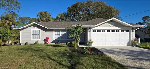 210 14th St NE, Naples, FL 34120