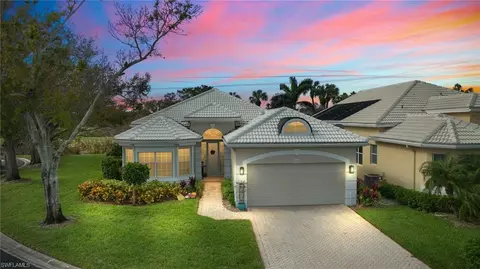19520 Silver Oak Dr, Fort Myers, FL 33967