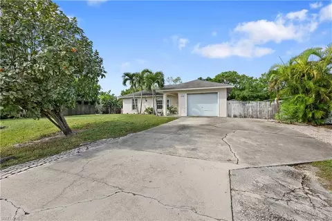 2379 55th St SW, Naples, FL 34116