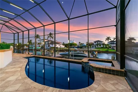 404 Seagull Ave, Naples, FL 34108 photo 5