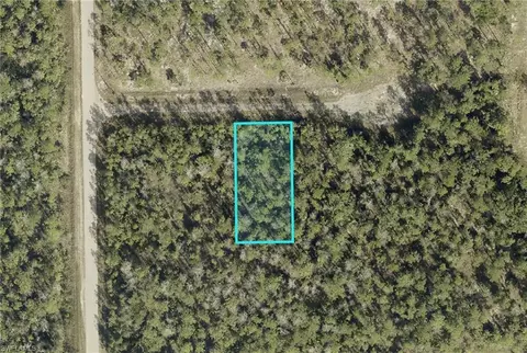185 Winton Ct, Lehigh Acres, FL 33972