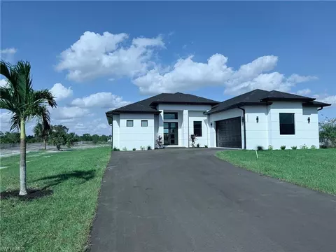 3709 60th Ave NE, Naples, FL 34120