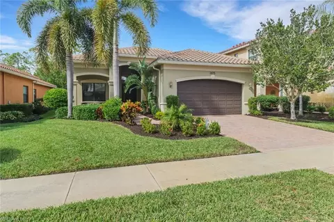 3475 Pacific Dr, Naples, FL 34119