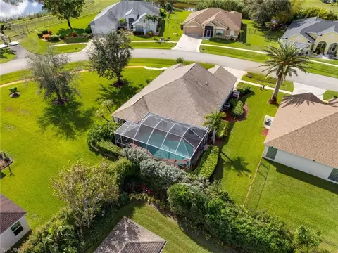4685 Varsity Cir, Lehigh Acres, FL 33971