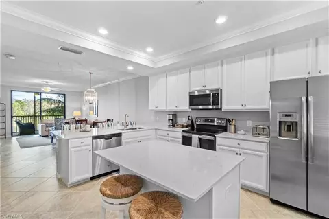 9584 Trevi Ct #5225, Naples, FL 34113