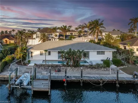 214 Meadowlark Ct, Marco Island, FL 34145