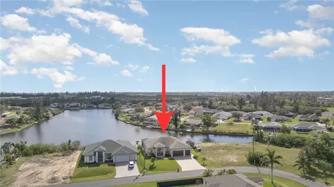 2124 SW 2nd St, Cape Coral, FL 33991