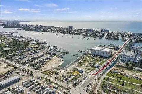 19281 Apt 36 San Carlos Blvd, Fort Myers Beach, FL 33931