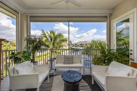 825 Bentwater Cir #201, Naples, FL 34108