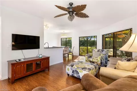 78 Bennington Dr #5-7, Naples, FL 34104