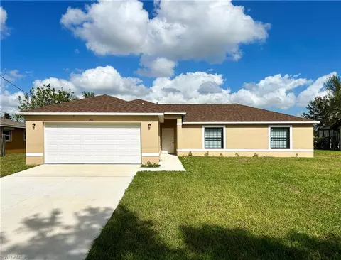 1701 SE 7th St, Cape Coral, FL 33990