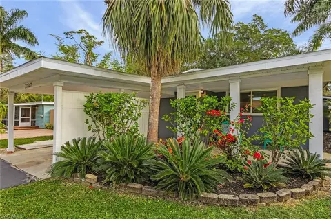 27747 Michigan St, Bonita Springs, FL 34135