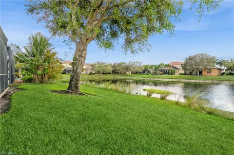1411 Serrano Cir, Naples, FL 34105 photo 45