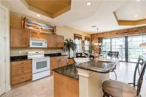 1411 Serrano Cir, Naples, FL 34105 photo 14