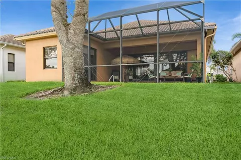 1411 Serrano Cir, Naples, FL 34105 photo 43