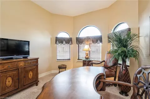 1411 Serrano Cir, Naples, FL 34105 photo 7