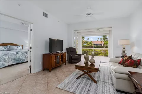 6630 Beach Resort Dr #3, Naples, FL 34114