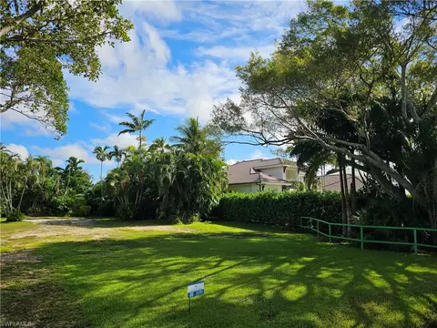 531 Spring Line Dr, Naples, FL 34102 photo 8