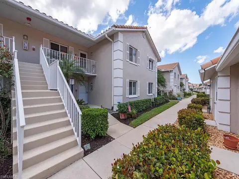 5928 Cranbrook Way #D202, Naples, FL 34112 photo 2
