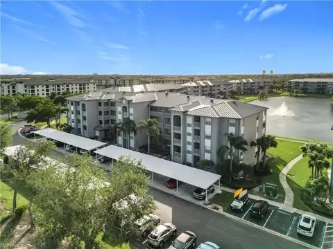 16615 Lake Circle Dr #412, Fort Myers, FL 33908