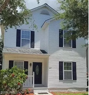 449 Leawood Cir, Naples, FL 34104