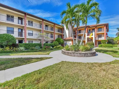 7200 Coventry Ct #130, Naples, FL 34104