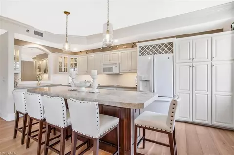 1013 4th St S, Naples, FL 34102 photo 5