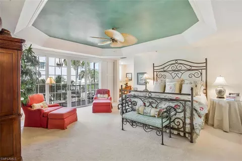 1013 4th St S, Naples, FL 34102 photo 11