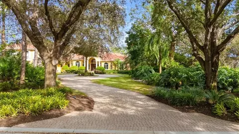 2737 Buckthorn Way, Naples, FL 34105