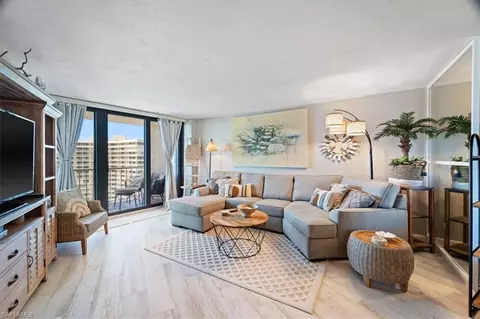 320 Seaview Ct #1608, Marco Island, FL 34145