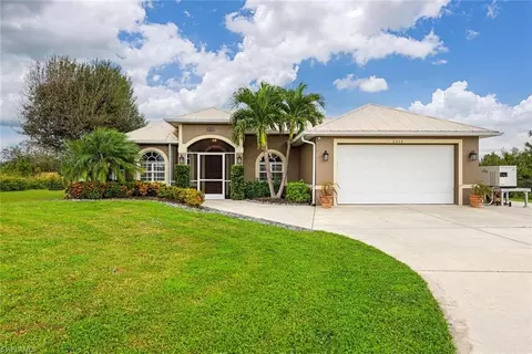 3445 52nd Ave NE, Naples, FL 34120