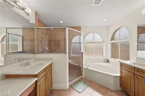 2032 Par Dr, Naples, FL 34120 photo 10