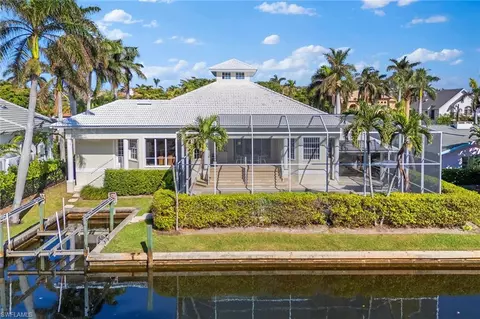 500 15th Ave S, Naples, FL 34102 photo 2
